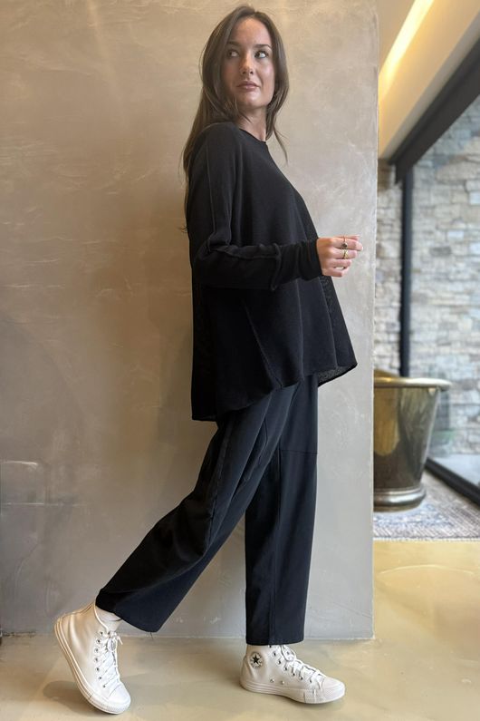 Conrad Slouch Cotton Knit Black